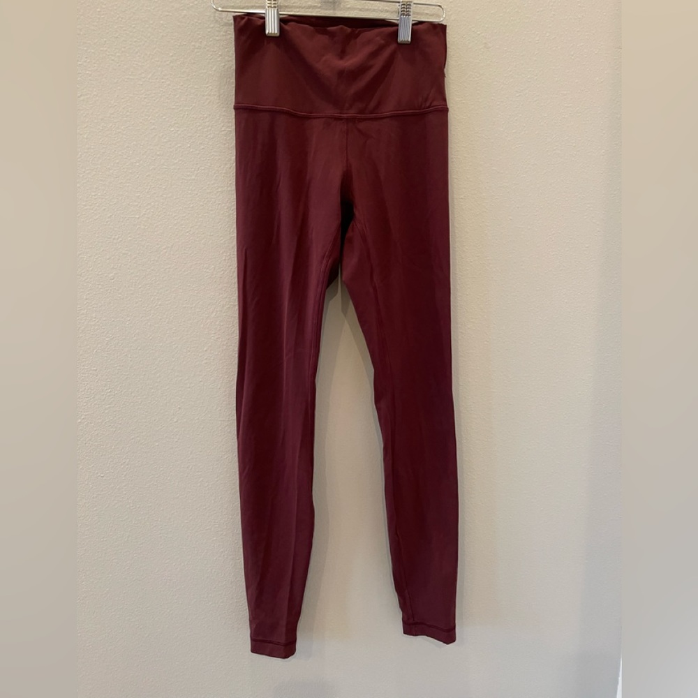 lululemon athletica maroon leggings.